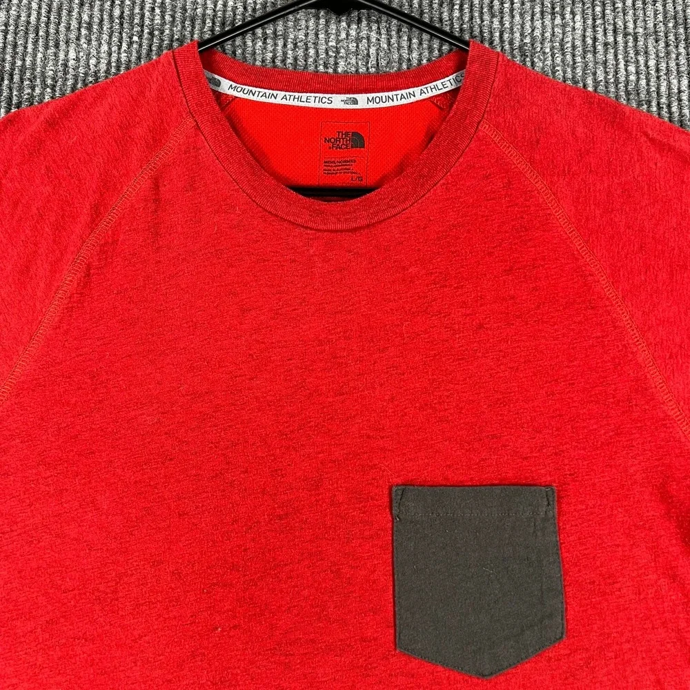 The North Face Shirt Mens Large Red Short Sleeve Outdoor Hiking Casual Light
